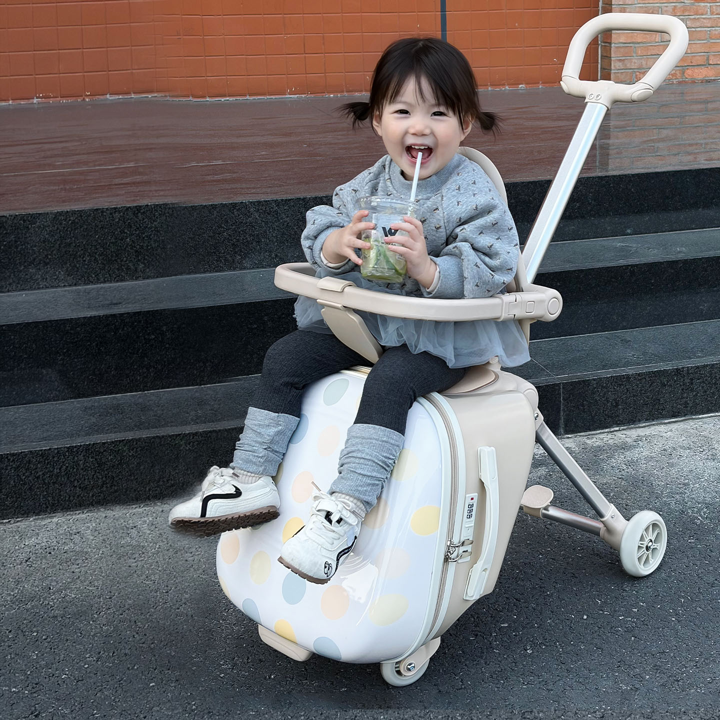 Baby Nursery Trolley - Valigia Cavalcabile per Bambini Bunnyfly, Trolley